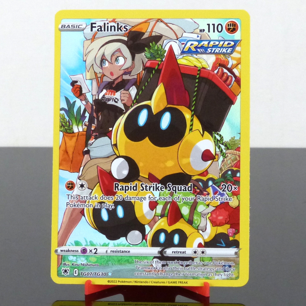 Pokémon TG07/TG30 Falinks - Holo Trainer Gallery - Astral Radiance - Sword & Shield - 2022