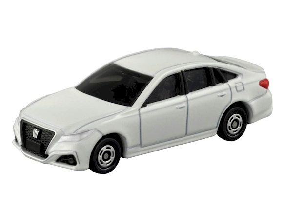 Tomica 026 Toyota Crown white BOXED SEALED